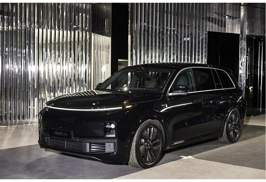 АВИЛОН - Li Auto L9 1.5 AT 4WD (449 л.с.) Ultra Черный - slide 9527209