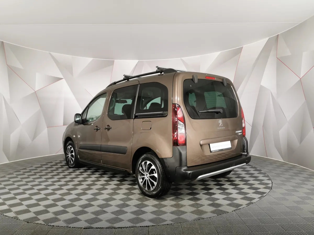 Peugeot Partner 1.6 HDi MT (90 л.с.) Коричневый в АВИЛОН. Слайд №4