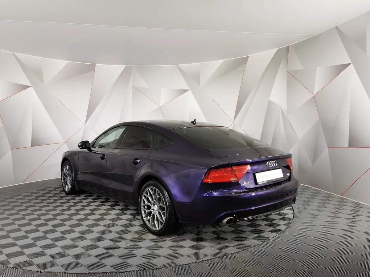 Audi A7 45 TDI quattro tiptronic (249 л.с.) Фиолетовый в АВИЛОН. Слайд №4