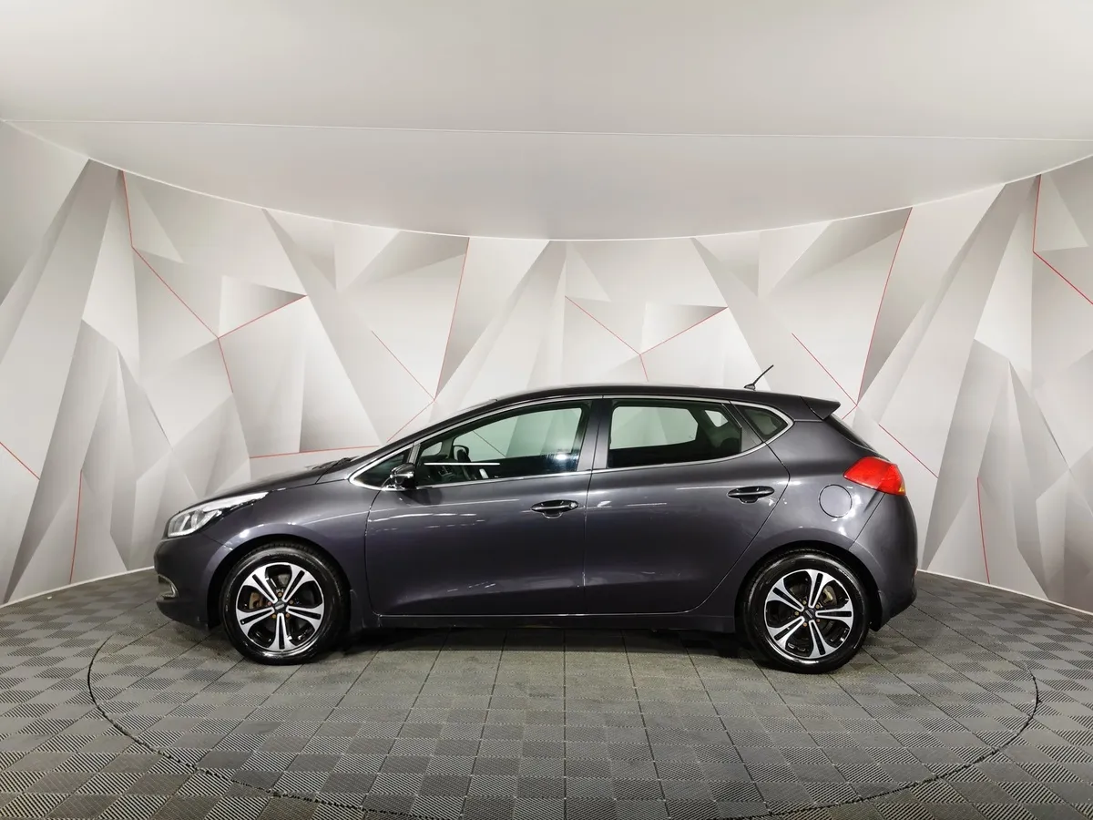 Kia Ceed 1.6 AT (129 л.с.) Luxe Серый в АВИЛОН. Слайд №5