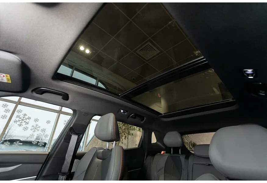 Geely Cityray 1.5T 7DCT 2WD (150 л.с.) Flagship Серебристый в АВИЛОН. Слайд №17