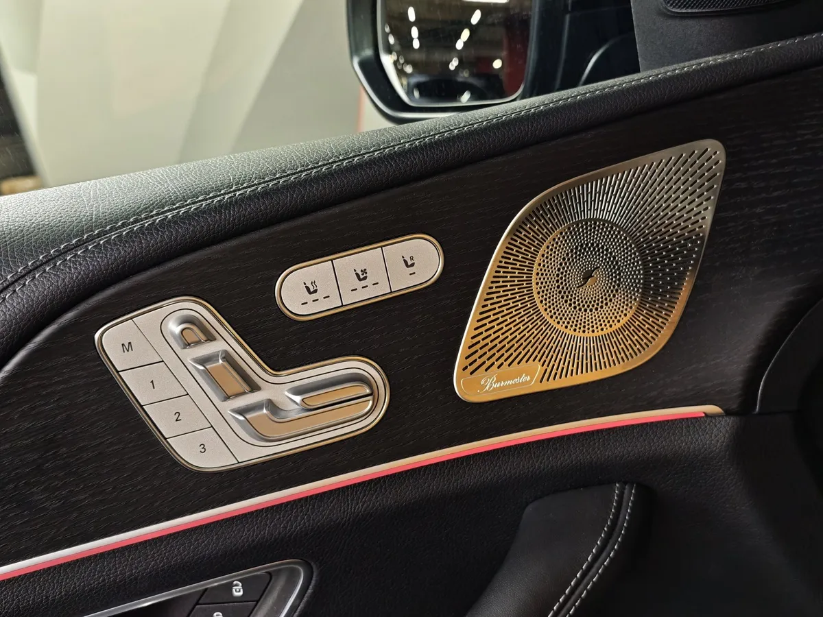 Mercedes-Benz GLE Купе AMG 53 9G-TRONIC 4MATIC+ (435 л.с.) Черный в АВИЛОН. Слайд №21