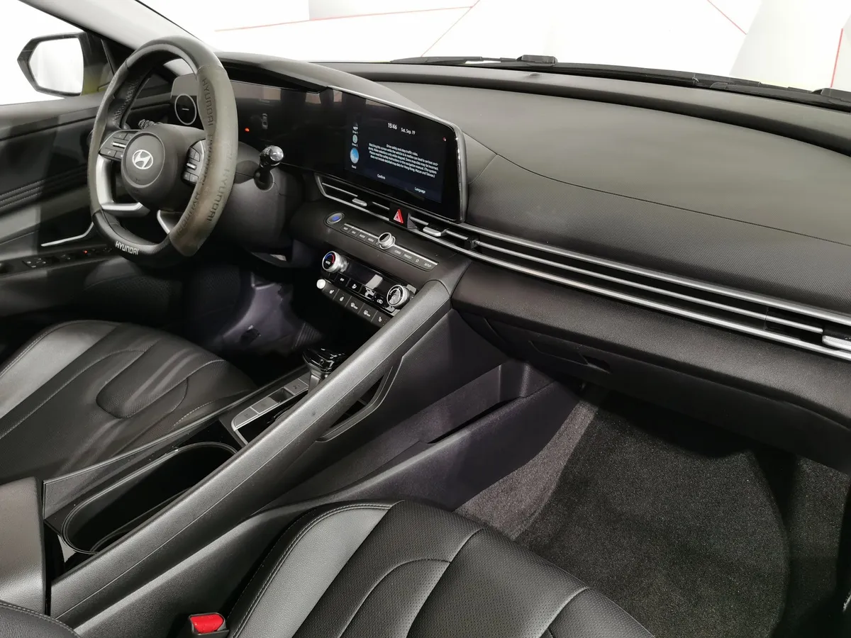 Hyundai Elantra 1.5 CVT FWD (115 л.с.) Smart Желтый в АВИЛОН. Слайд №11