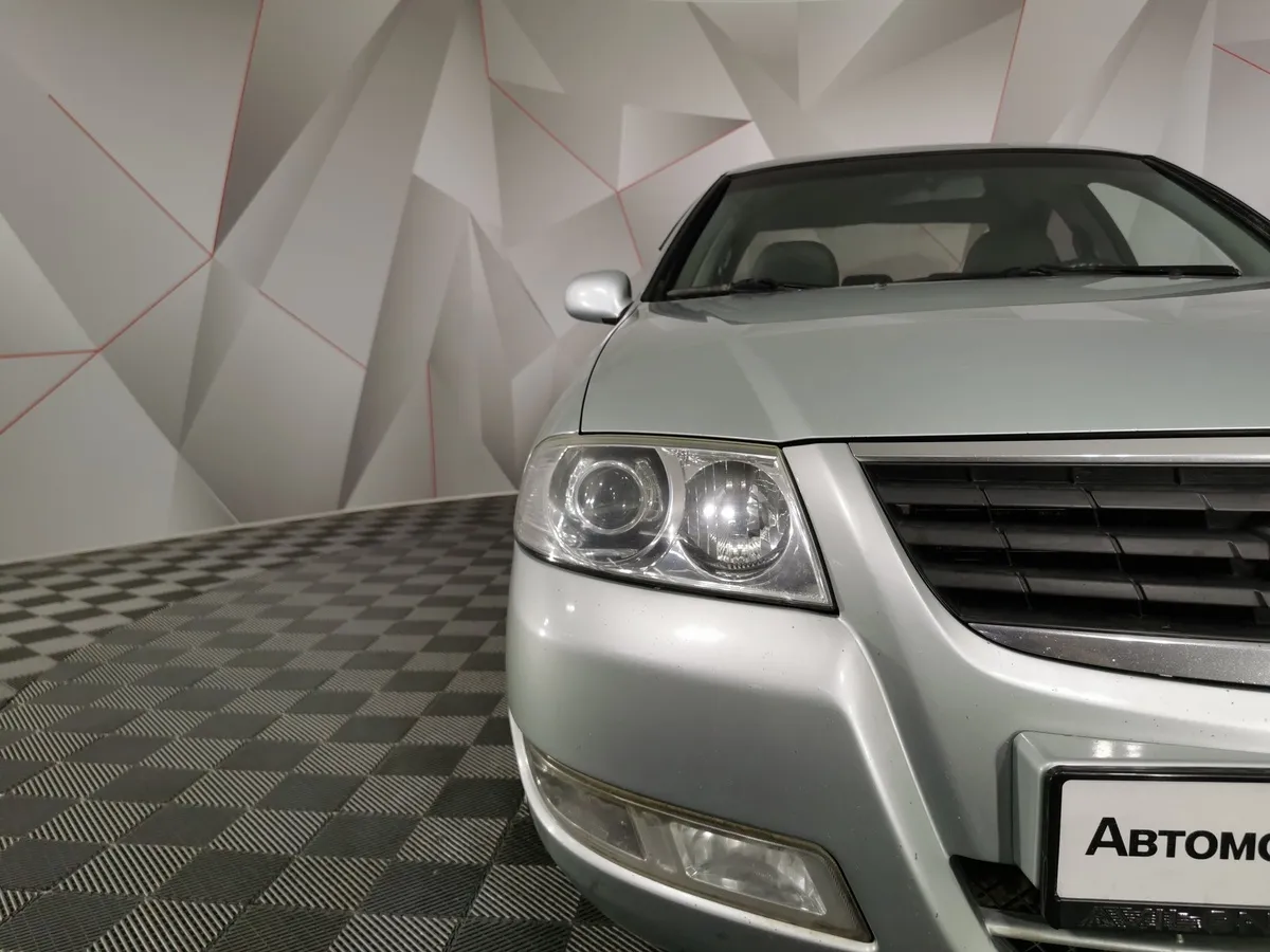 Nissan Almera Classic 1.6 MT (107 л.с.) Серебристый в АВИЛОН. Слайд №10