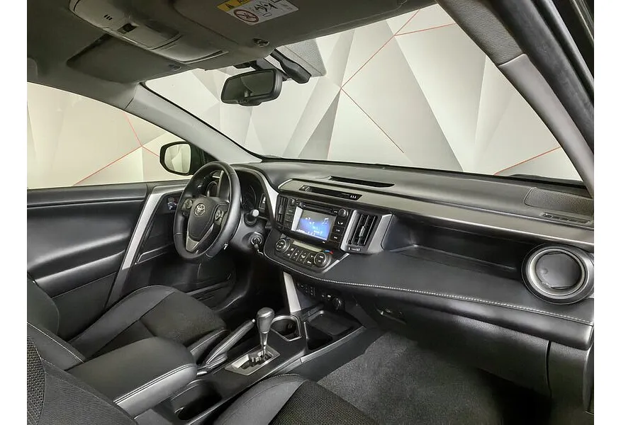 Toyota RAV4 2.0 CVT AWD (146 л.с.) Классик Черный в АВИЛОН. Слайд №13