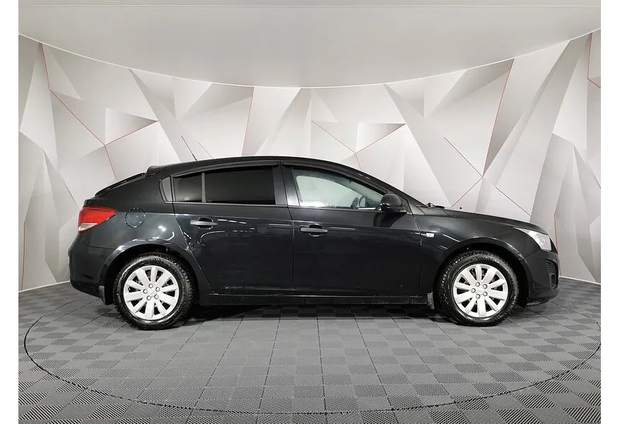 LIVE. Слайд №4