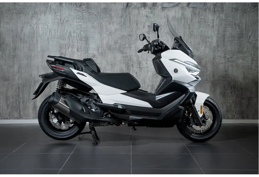 АВИЛОН - VOGE SR4 Max 350 см³ (28 л.с.) (28) 350 Белый - slide 3