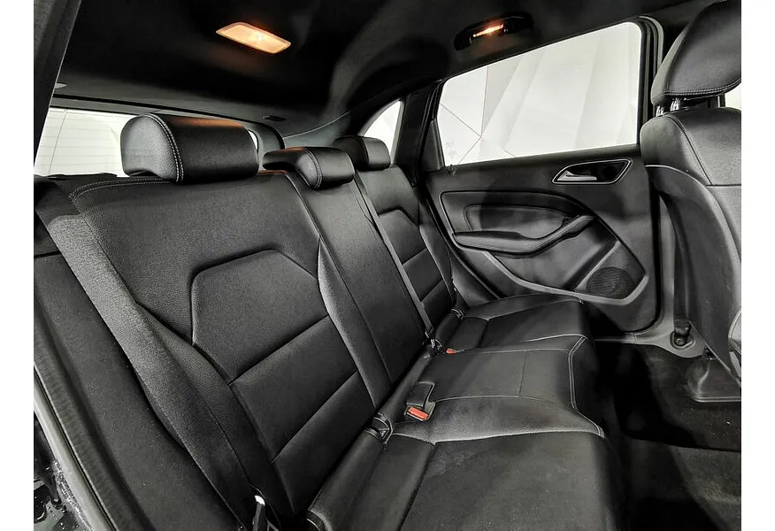 Mercedes-Benz B-Класс B 180 CDI 7G-DCT (109 л.с.) Черный в АВИЛОН. Слайд №16