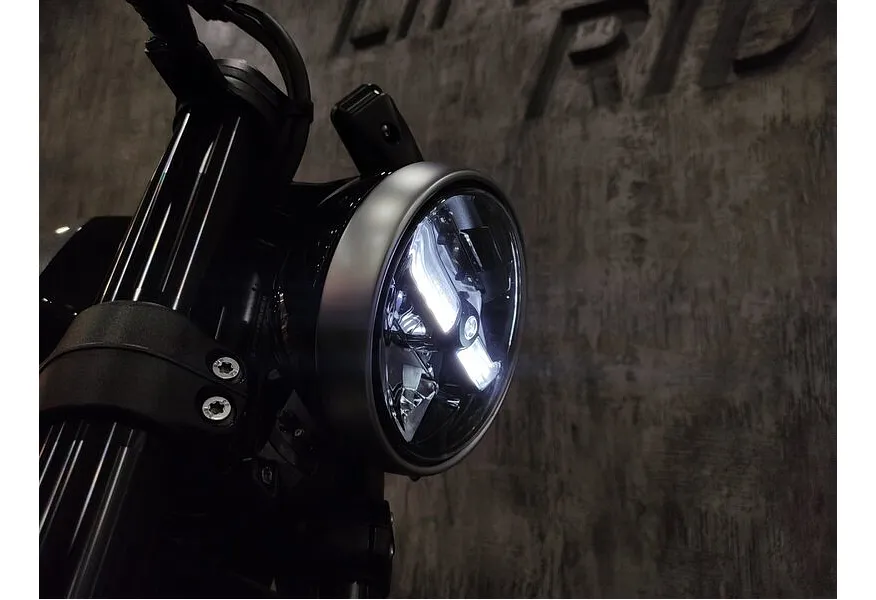 BMW Motorrad R 12 R 12 1200 см³ 1200 Серый в АВИЛОН. Слайд №11