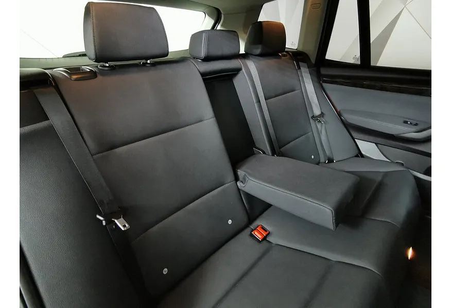 BMW X3 xDrive20d AT (184 л.с.) Красный в АВИЛОН. Слайд №14