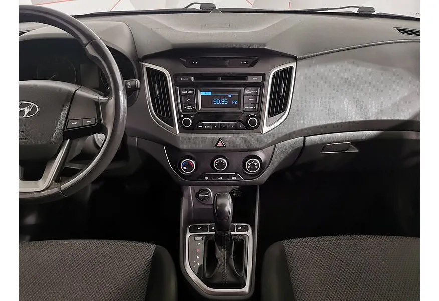 Hyundai Creta 2.0 AT (149 л.с.) Travel Серый в АВИЛОН. Слайд №14