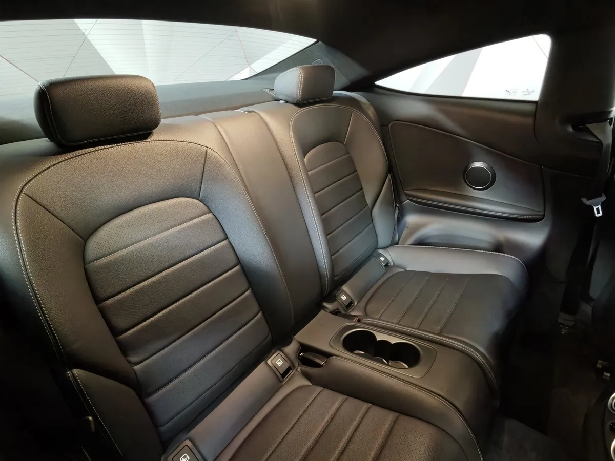 Mercedes-Benz C-Класс C 180 9G-TRONIC (150 л.с.) Sport Серый в АВИЛОН. Слайд №16