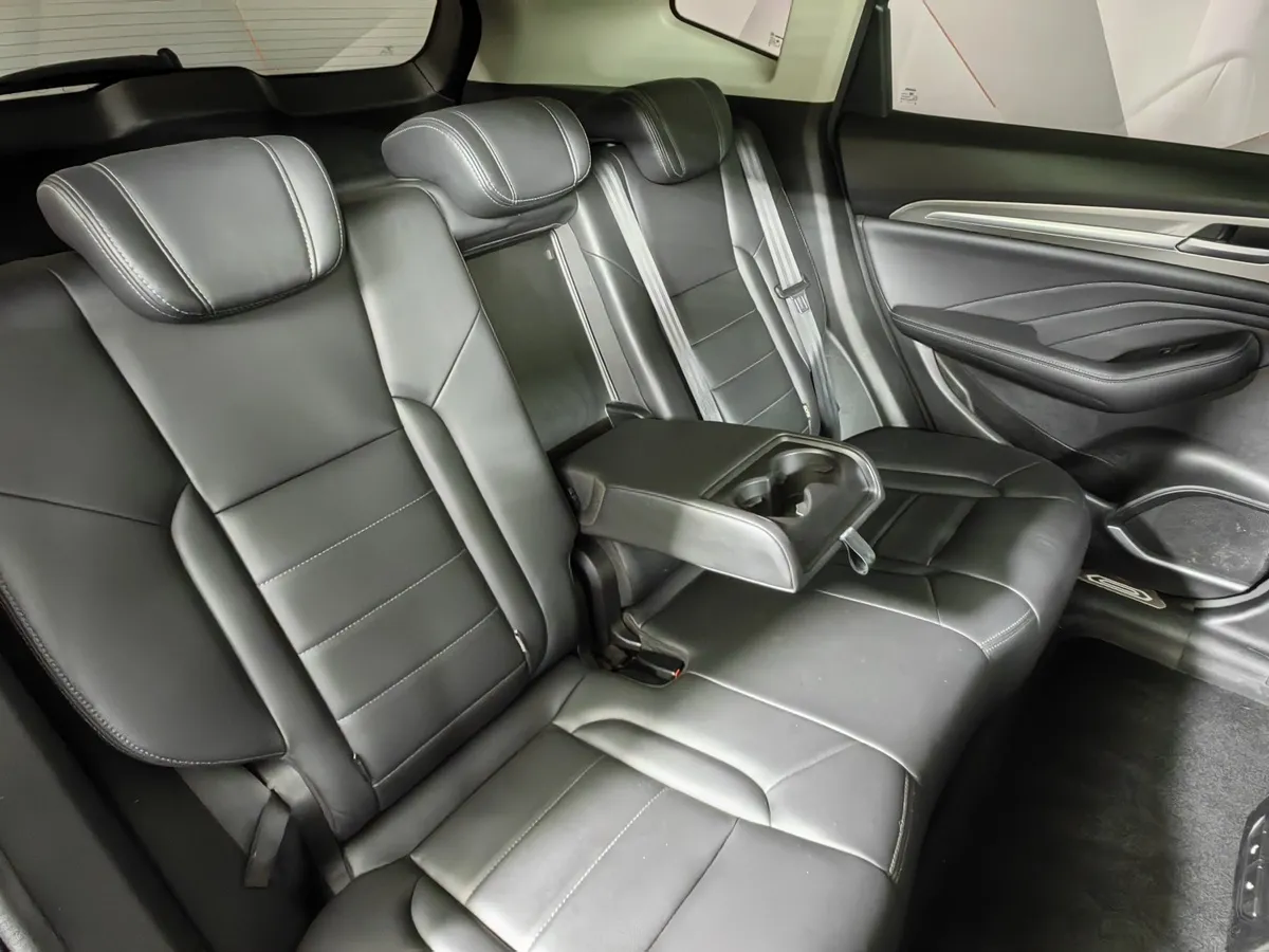 Haval F7 2.0T AWD 7DCT (190 л.с.) Premium Синий в АВИЛОН. Слайд №16
