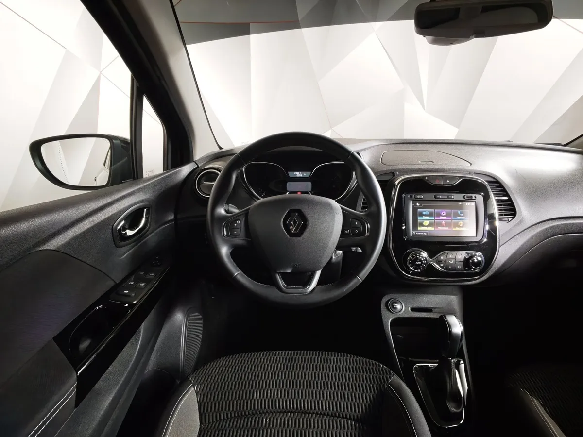 Renault Kaptur 1.6 MT (114 л.с.) Extreme Коричневый в АВИЛОН. Слайд №17