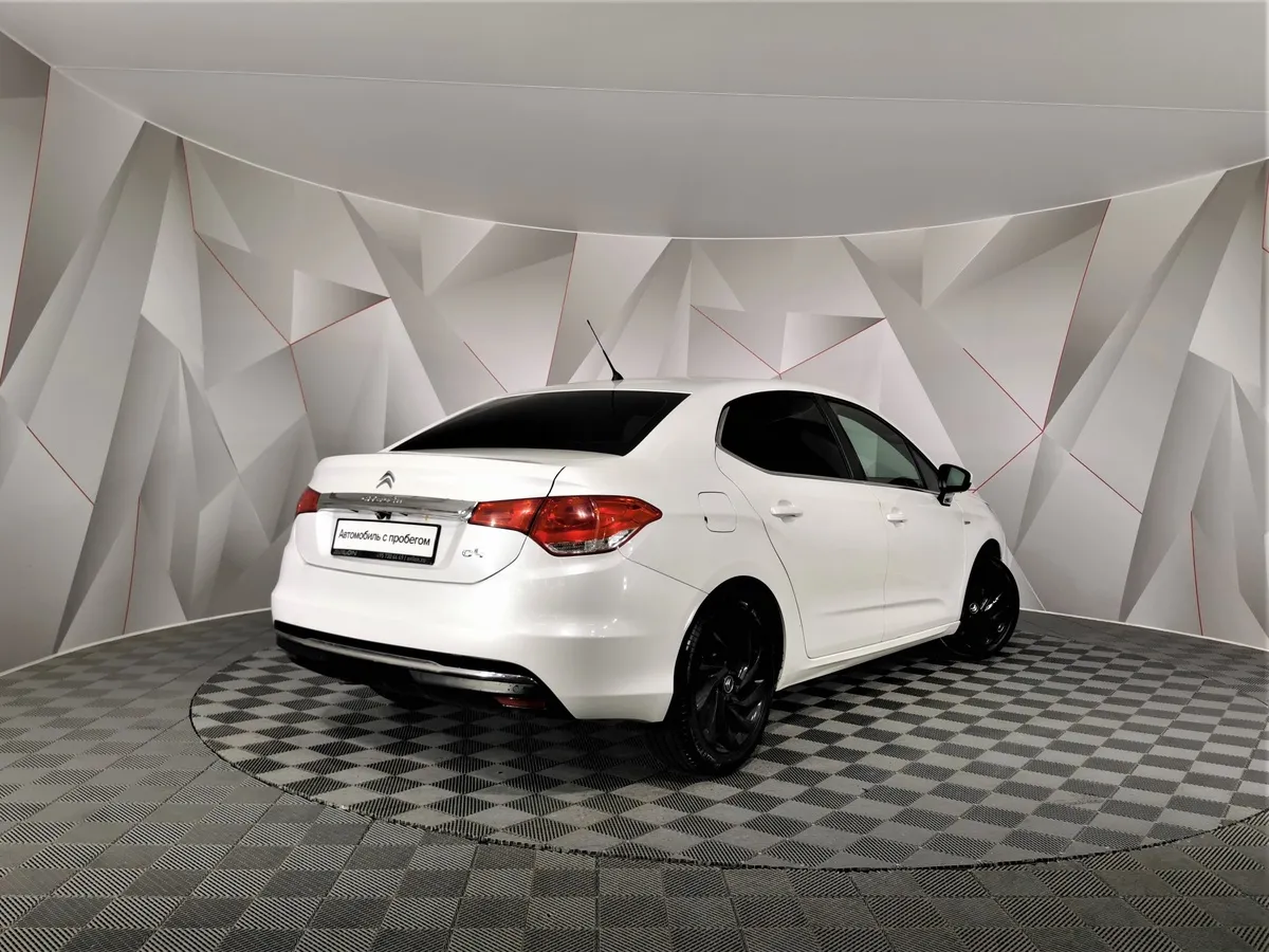 Citroen C4 1.6 THP AT (150 л.с.) Белый в АВИЛОН. Слайд №2