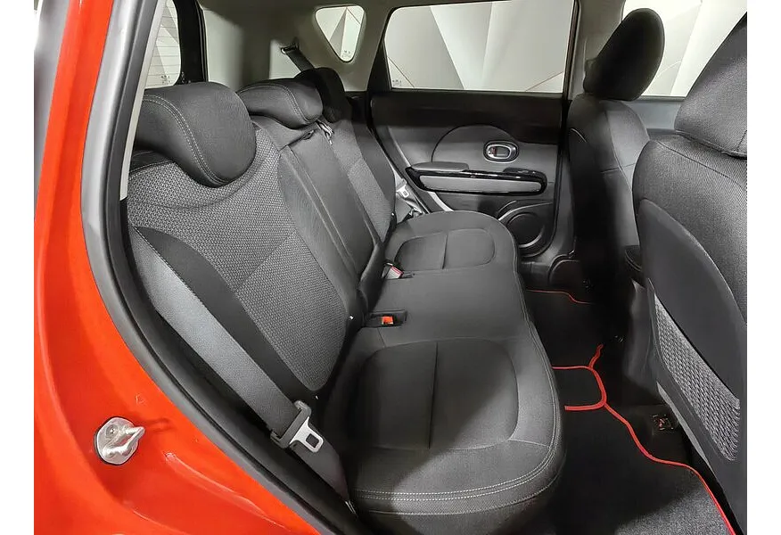 Kia Soul 2.0 MPI AT (150 л.с.) Classic Красный в АВИЛОН. Слайд №16