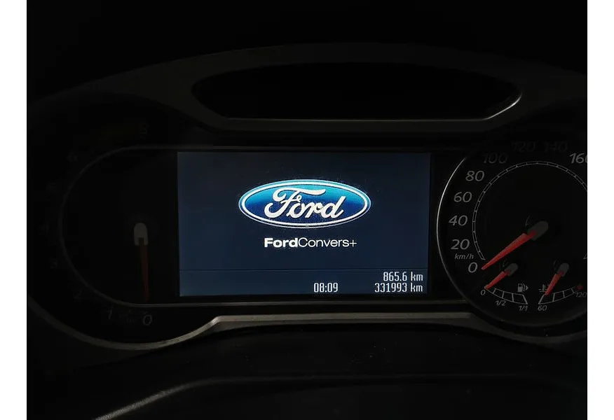 Ford Mondeo 2.0 MT (145 л.с.) Серебристый в АВИЛОН. Слайд №18