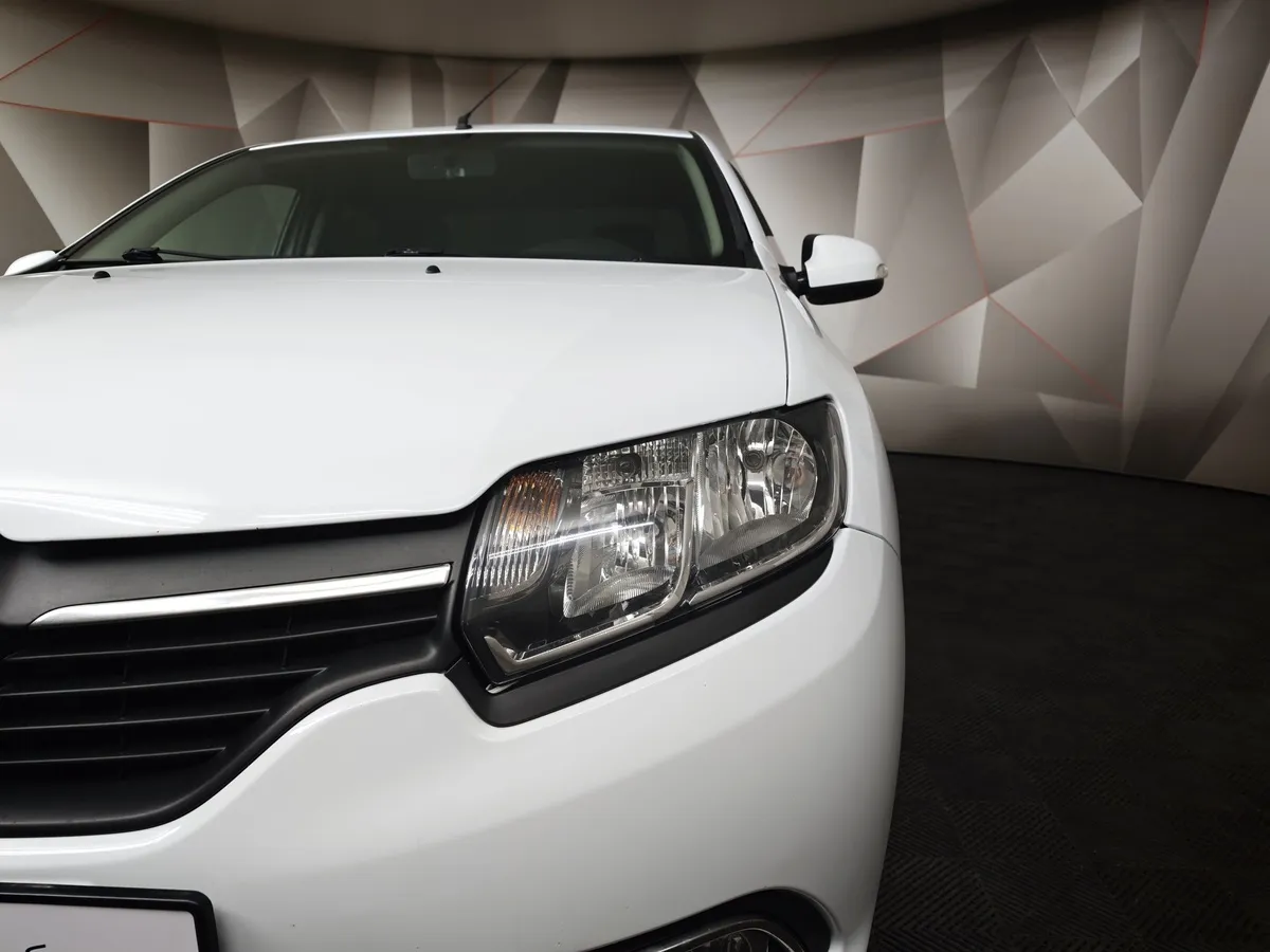 Renault Logan 1.6 MT (102 л.с.) Белый в АВИЛОН. Слайд №10