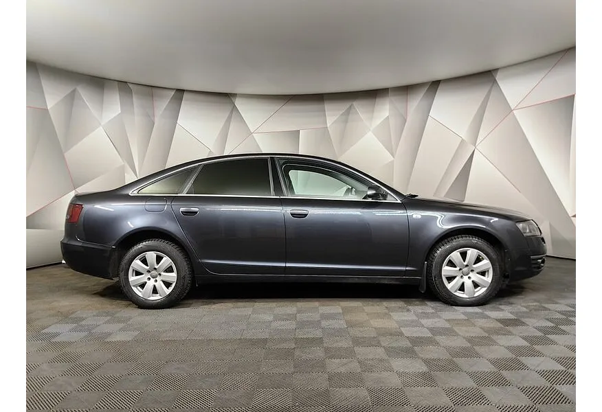 LIVE. Слайд №4