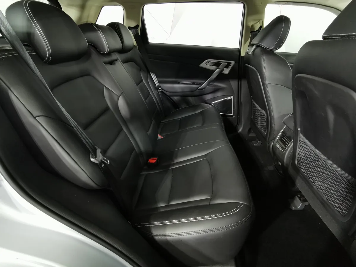 Geely Atlas 2.4 AT AWD (148 л.с.) Серый в АВИЛОН. Слайд №15