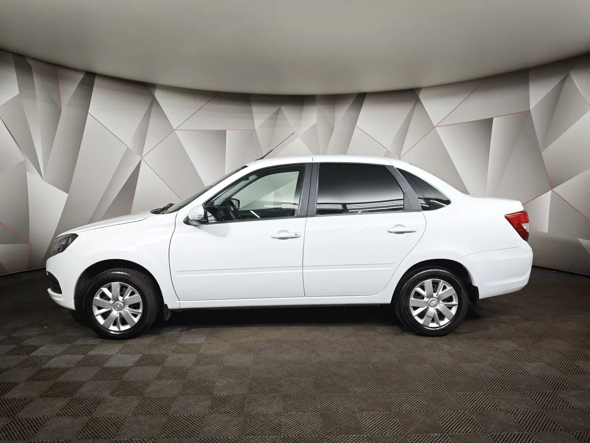 ВАЗ (Lada) Granta 1.6 MT 8кл (87 л.с.) Белый в АВИЛОН. Слайд №5