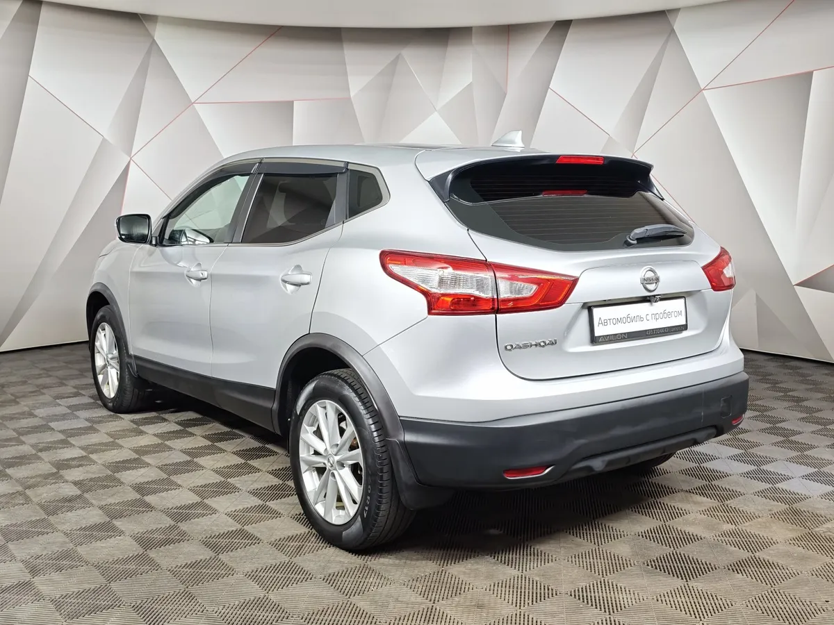 Nissan Qashqai 2.0 CVT AWD (144 л.с.) Серебристый в АВИЛОН. Слайд №4