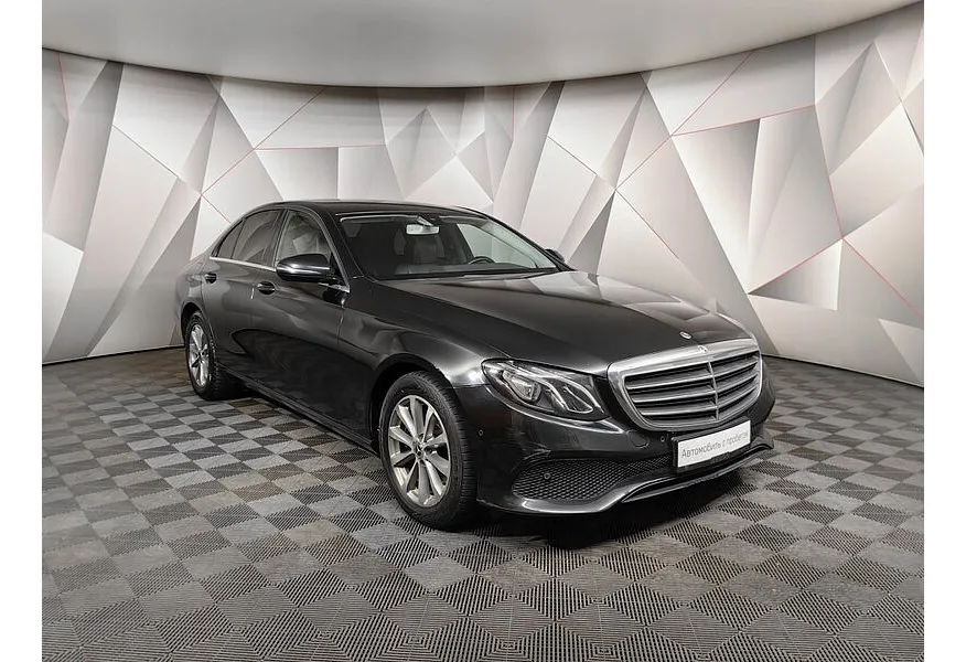 Mercedes-Benz E-Класс E 200 9G-TRONIC (184 л.с.) Premium Черный в АВИЛОН. Слайд №3