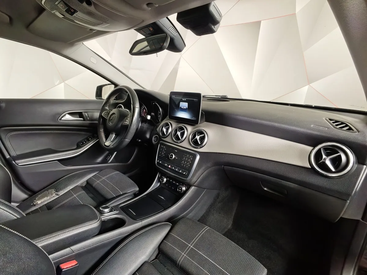 Mercedes-Benz GLA 250 7G-DCT 4MATIC (211 л.с.) Особая серия Черный в АВИЛОН. Слайд №12