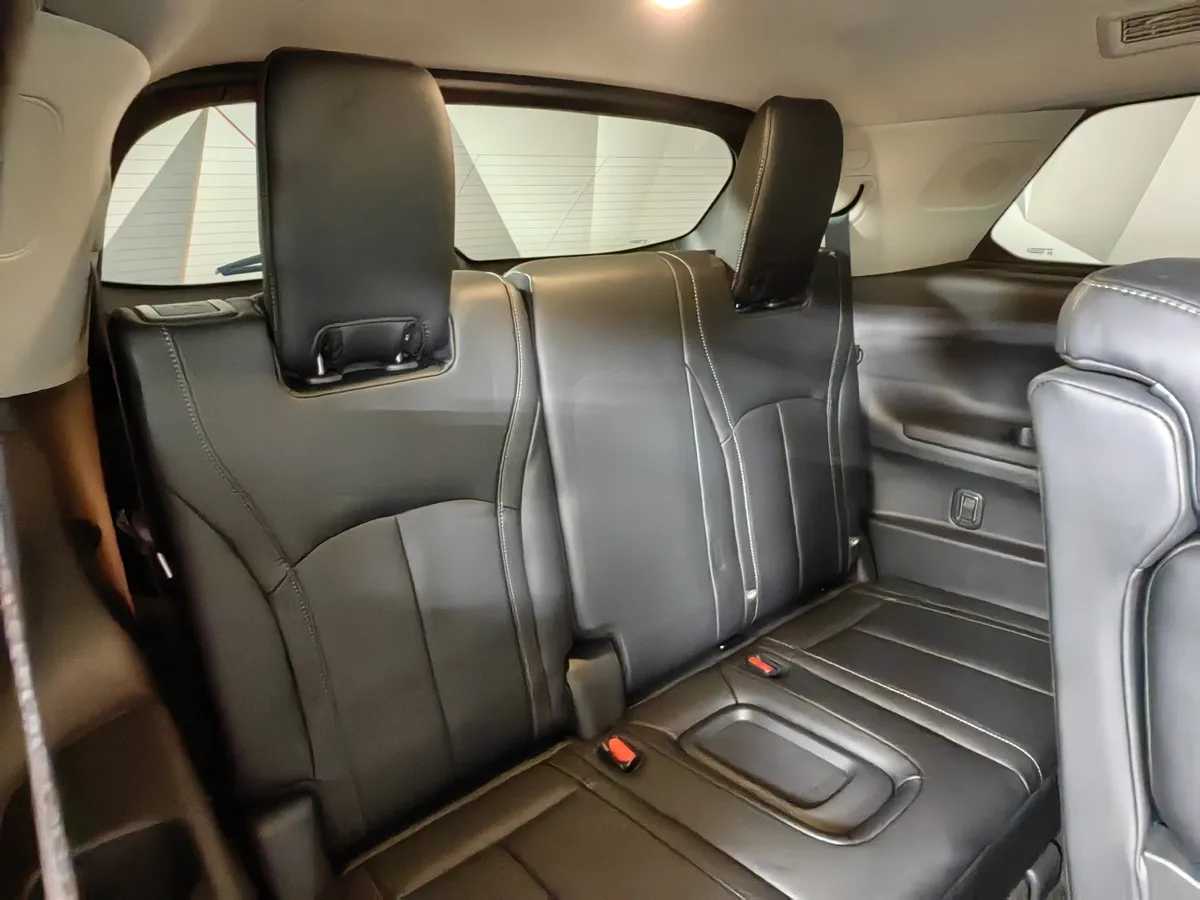 Infiniti QX60 3.5 CVT 4WD (283 л.с.) Premium Черный в АВИЛОН. Слайд №22