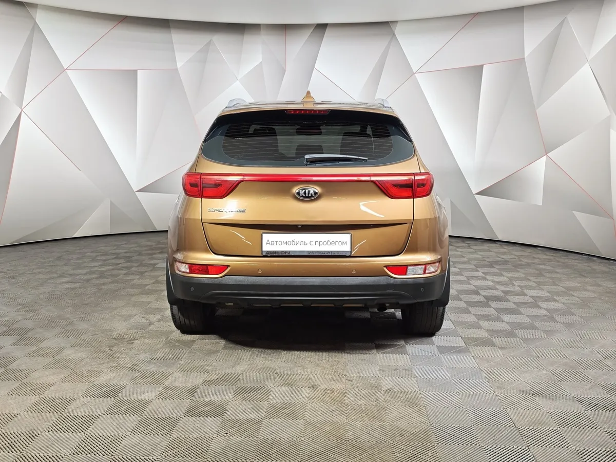 Kia Sportage 2.0 MPI AT 4WD (150 л.с.) Comfort Коричневый в АВИЛОН. Слайд №8
