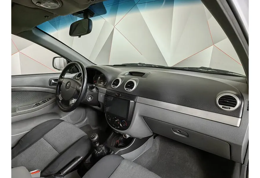 Chevrolet Lacetti 1.6 MT (109 л.с.) Белый в АВИЛОН. Слайд №11