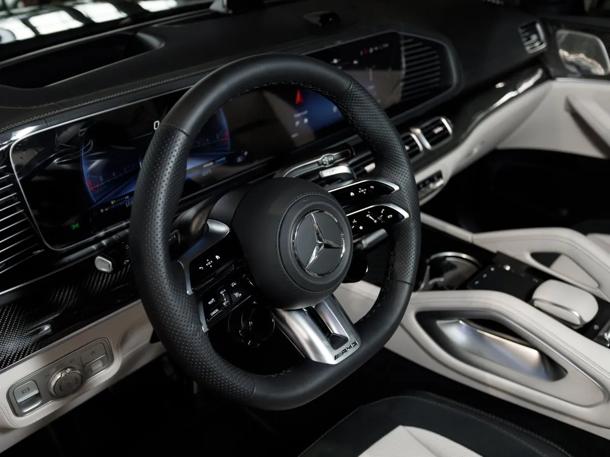 Mercedes-Benz GLS 63 4MATIC 7G-TRONIC PLUS (585 л.с.) Особая серия Черный в АВИЛОН. Слайд №8