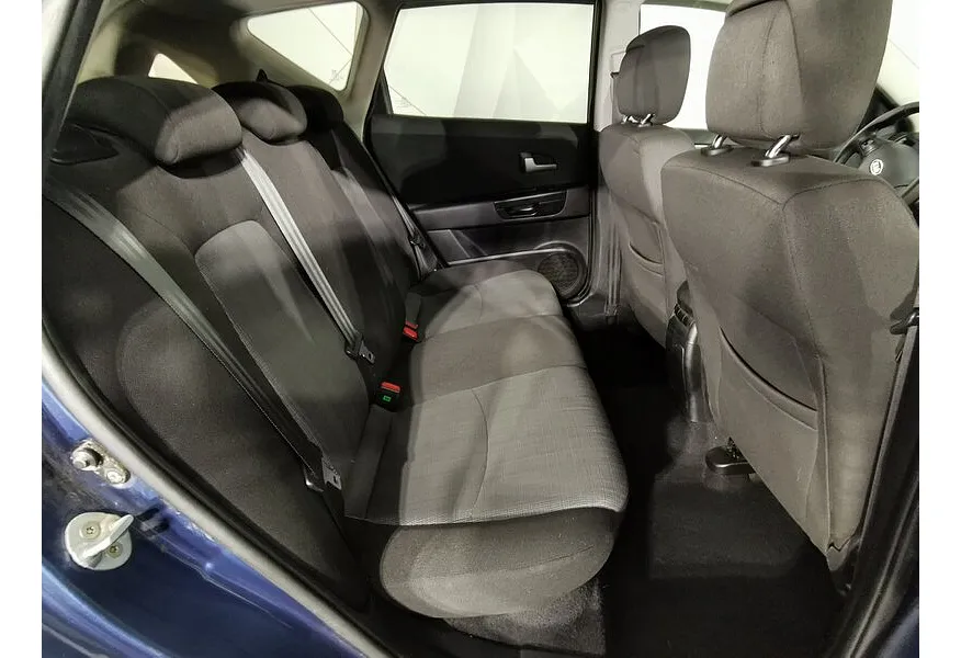 Kia Ceed 1.6 MT (122 л.с.) Синий в АВИЛОН. Слайд №15