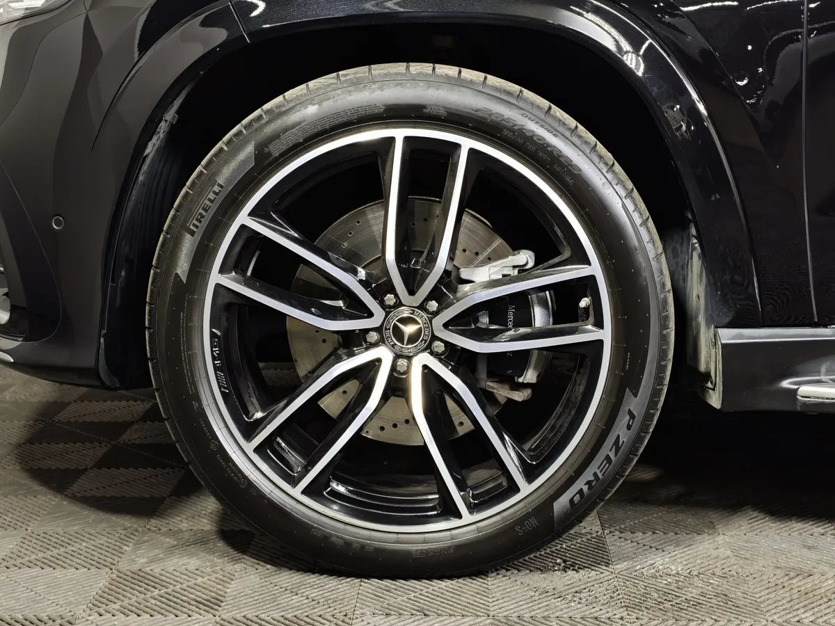 Mercedes-Benz GLS 580 9G-TRONIC 4Matic (531 л.с.) Черный в АВИЛОН. Слайд №9