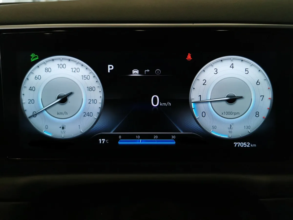 Hyundai Tucson 2.0 (150 л.с.) MPi-6MT-4WD Comfort Синий в АВИЛОН. Слайд №16