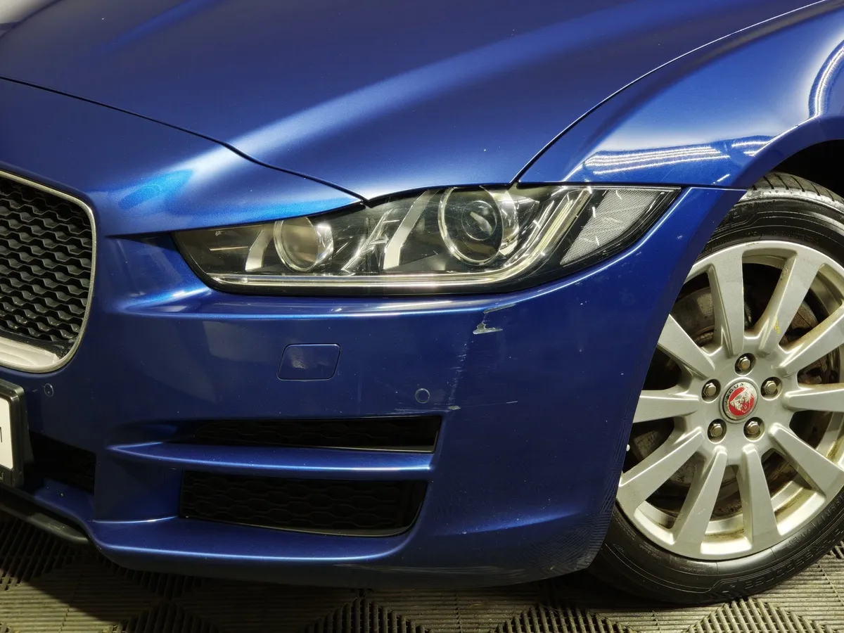 Jaguar XE 2.0 D AT (180 л.с.) Prestige Синий в АВИЛОН. Слайд №10