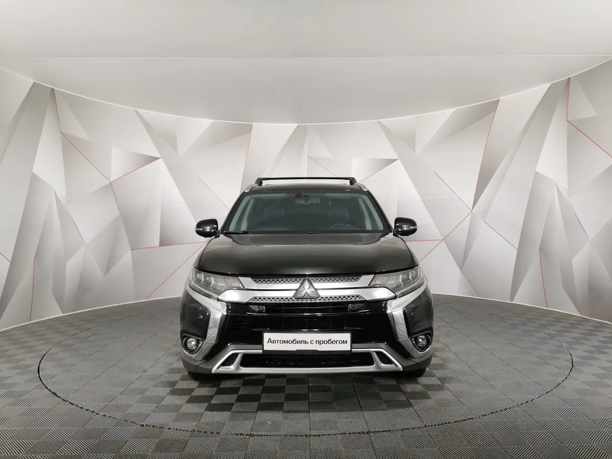 Mitsubishi Outlander 2.4 MIVEC CVT 4WD (167 л.с.) Ultimate Черный в АВИЛОН. Слайд №7