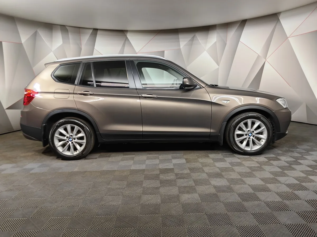 BMW X3 xDrive20d AT (184 л.с.) Base Локальная сборка Коричневый в АВИЛОН. Слайд №6