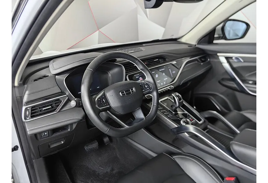 Geely Atlas Pro 1.5T AT FWD (150 л.с.) Luxury Белый в АВИЛОН. Слайд №18