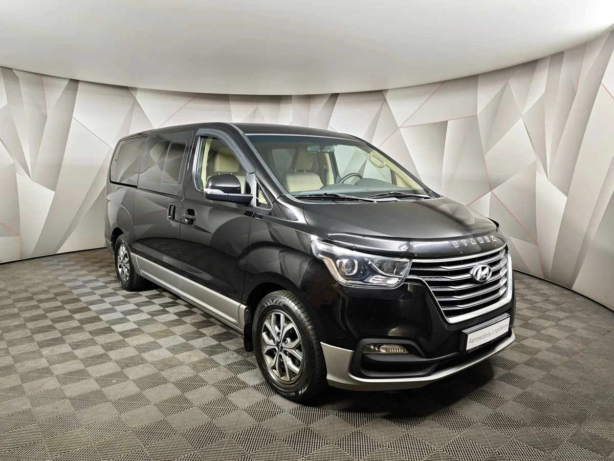 Hyundai H-1 2.5 CRDi AT (170 л.с.) Business (JP6) Черный в АВИЛОН. Слайд №3