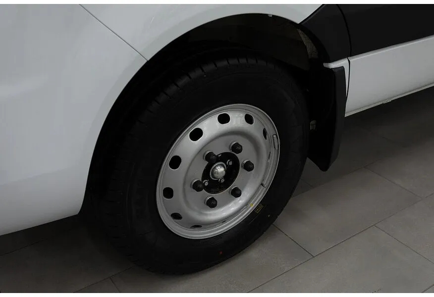 Sollers SF5 VAN 2.7D AT RWD SRW (150 л.с.) L3H2 3.5T Белый в АВИЛОН. Слайд №15