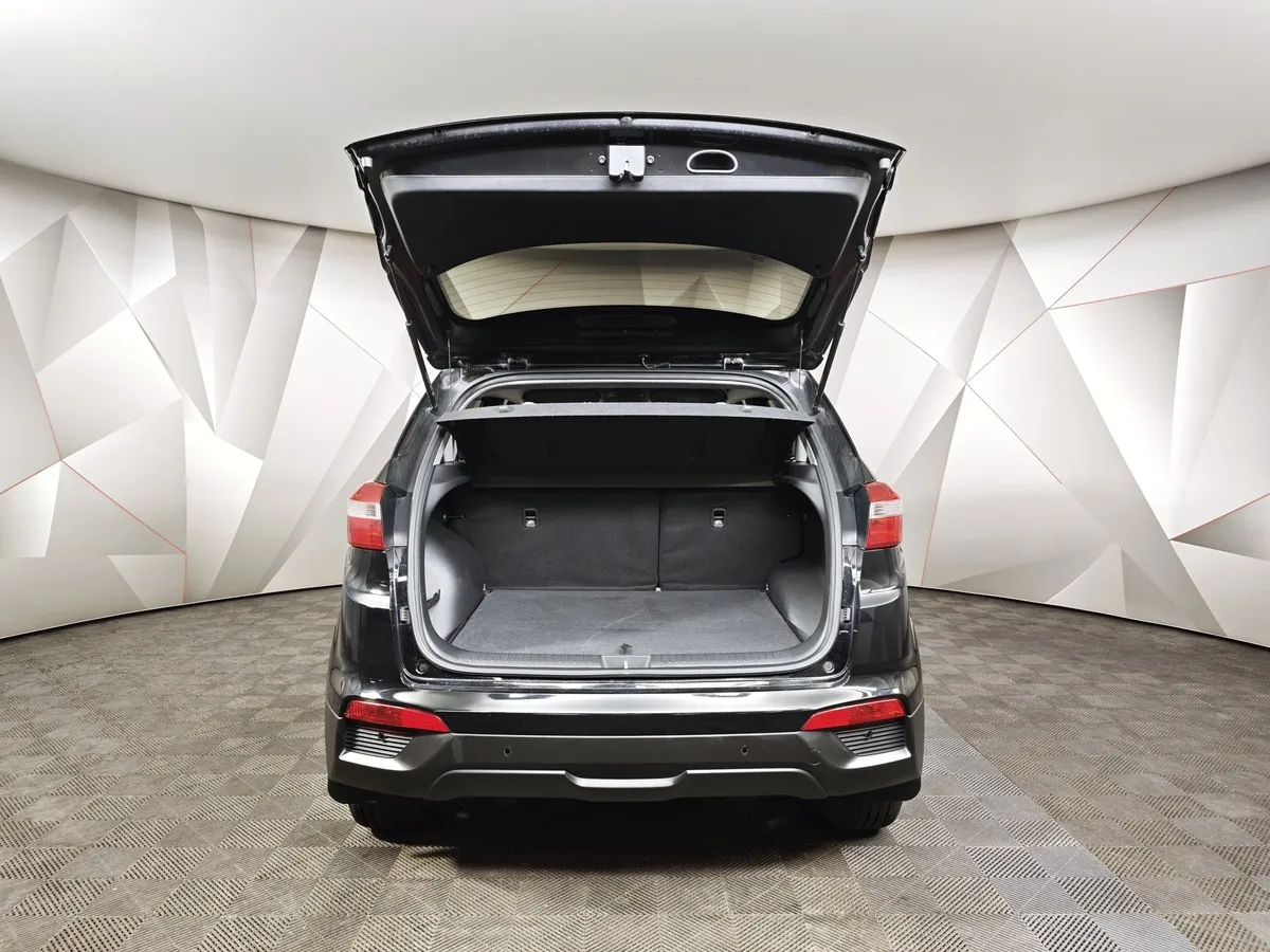 Hyundai Creta 2.0 AT (149 л.с.) Travel Черный в АВИЛОН. Слайд №12