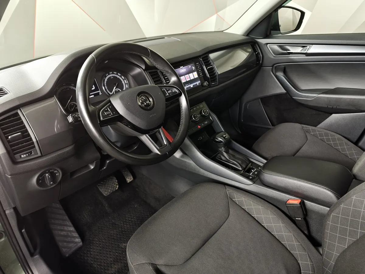 Skoda Kodiaq 1.4 TSI DSG 4X4 (150 л.с.) Зеленый в АВИЛОН. Слайд №19