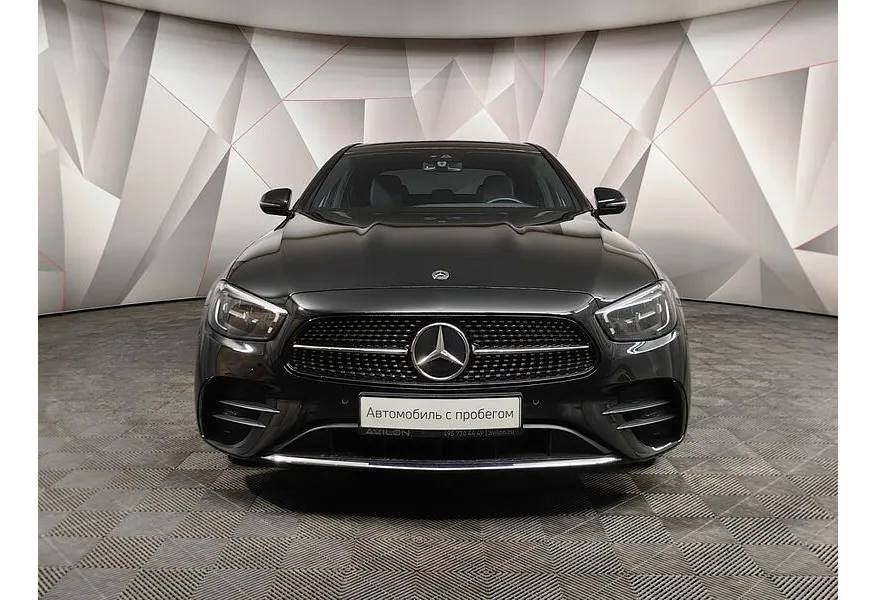 Mercedes-Benz E-Класс E 300 d 4MATIC 9G-TRONIC (249 л.с.) Sport Plus Черный в АВИЛОН. Слайд №7