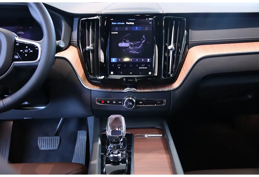 АВИЛОН - Volvo XC60 2.0 AT AWD (264 л.с.) Luxury Edition Серый - slide 5