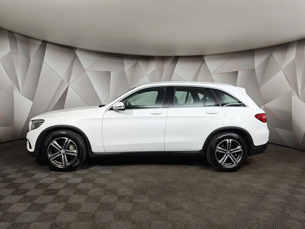 Mercedes-Benz GLC 220 d 9G-TRONIC 4MATIC (170 л.с.) Особая серия Белый в АВИЛОН. Слайд №5