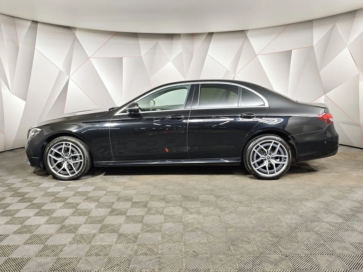 Mercedes-Benz E-Класс E 200 4MATIC 9G-TRONIC (184 л.с.) Sport Серый в АВИЛОН. Слайд №5
