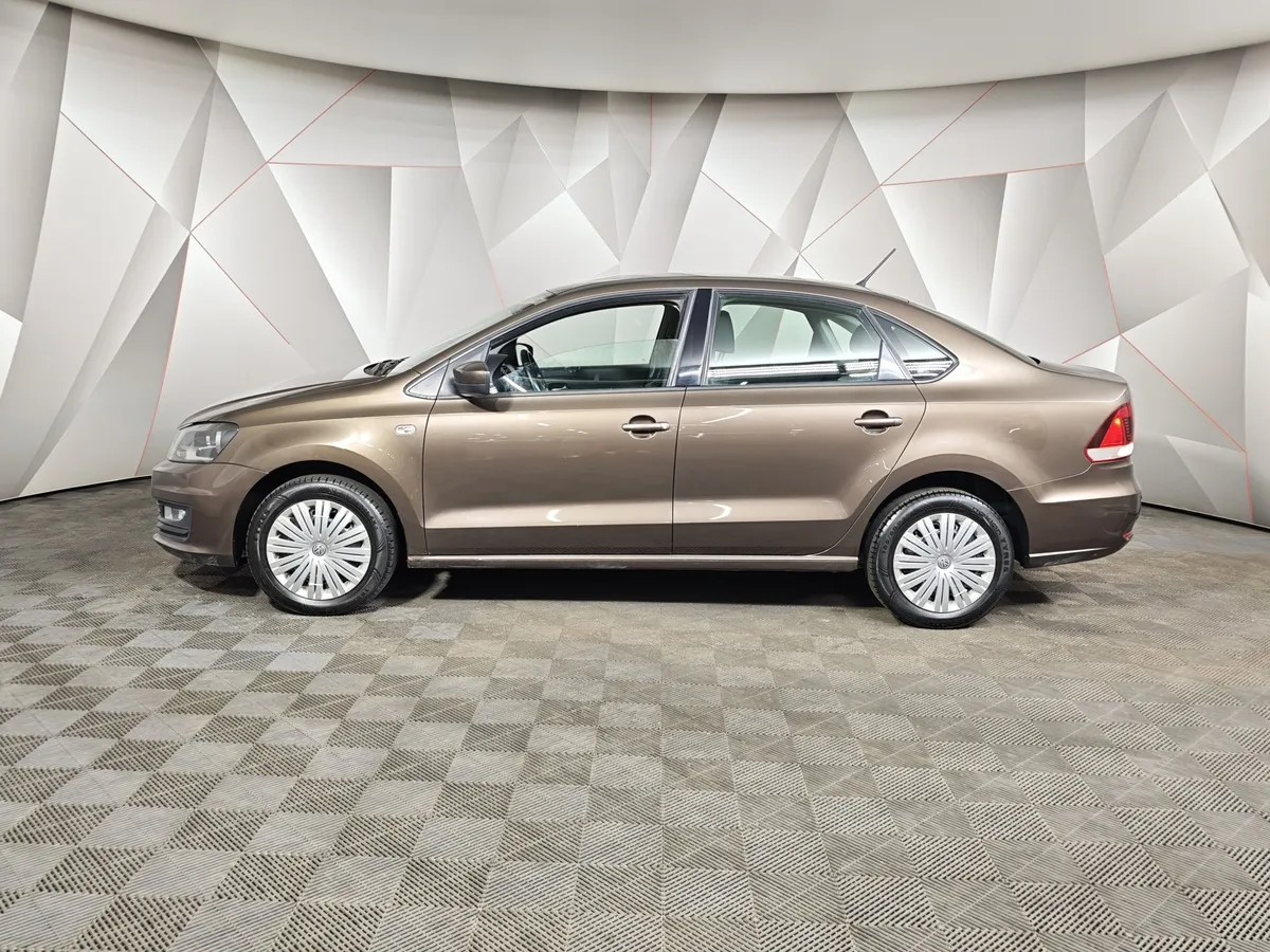 Volkswagen Polo 1.6 MT (105 л.с.) Comfortline Коричневый в АВИЛОН. Слайд №5