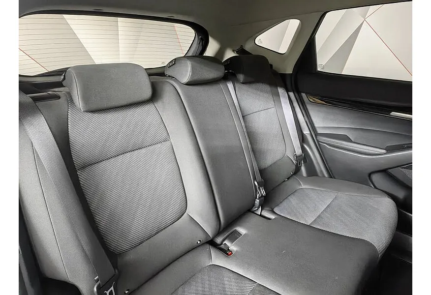 Kia Seltos 2.0 MPI 4WD IVT (149 л.с.) Style Белый в АВИЛОН. Слайд №17