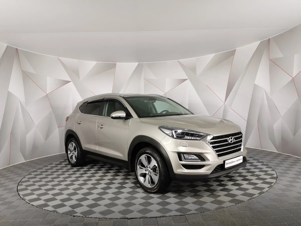 Hyundai Tucson 2.0 (150 л.с.) MPi-6AT-4WD Lifestyle Бежевый в АВИЛОН. Слайд №3
